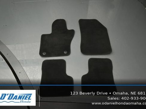 Used 2018 Jeep Renegade Limited AWD/4WD image 37