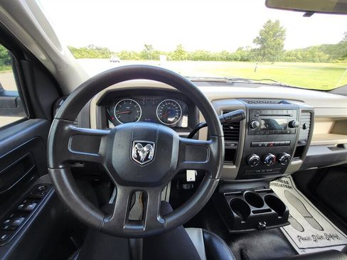 Used 2011 RAM 1500 ST w/ ST Popular Equipment Group RWD image 13