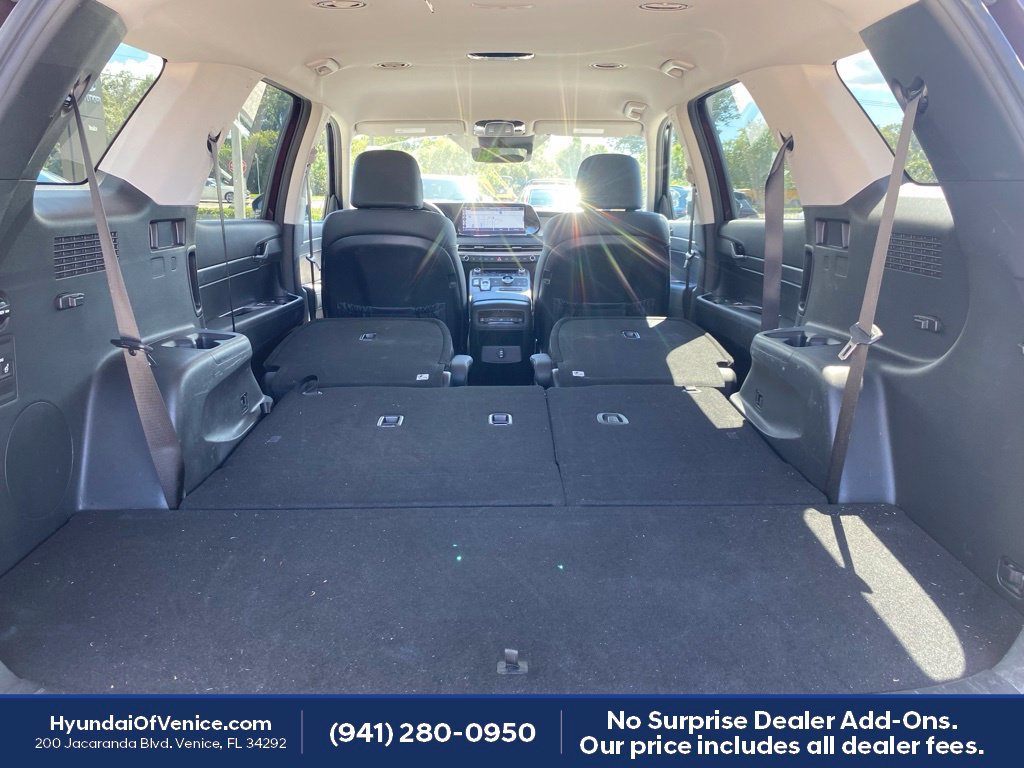 Used 2024 Hyundai Palisade SEL FWD image 21