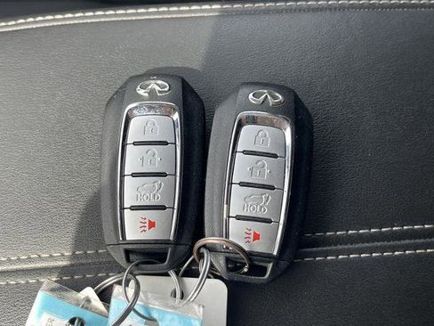 Certified 2024 INFINITI QX60 Pure image 23