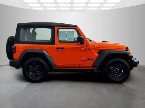 Certified 2025 Jeep Wrangler Sport AWD/4WD image 8