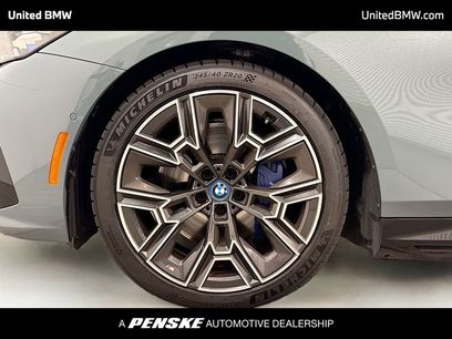 Used 2025 BMW i5 xDrive40 w/ Executive Package