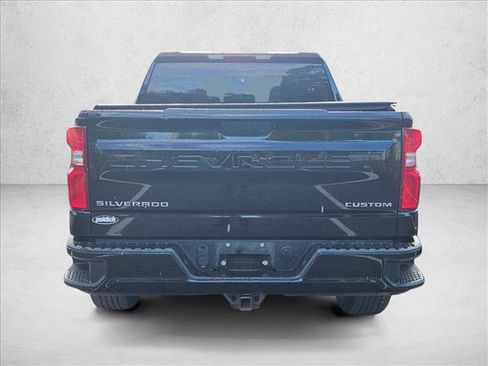 Used 2021 Chevrolet Silverado 1500 Custom w/ Safety Confidence Package AWD/4WD image 5