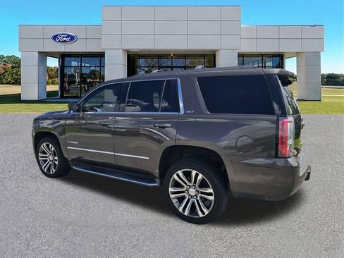 Used 2019 GMC Yukon SLT w/ Premium Edition RWD image 5