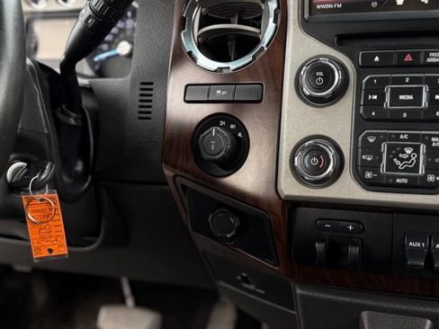Used 2015 Ford F250 Lariat w/ Chrome Package AWD/4WD image 27