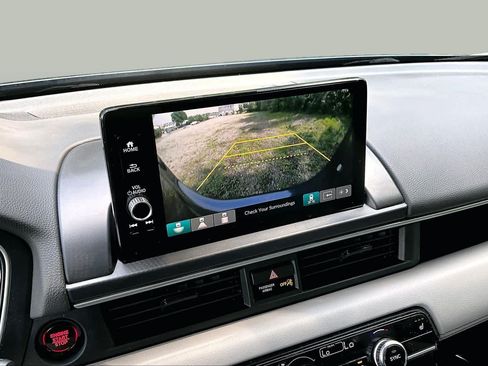 Used 2023 Honda Pilot EX-L image 27