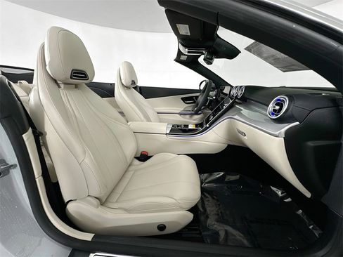 New 2026 Mercedes-Benz CLE 300 4MATIC Cabriolet image 29