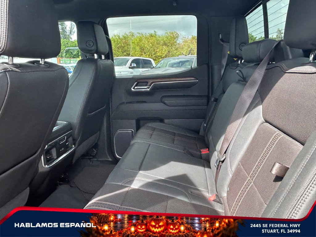 Used 2023 Chevrolet Silverado 1500 High Country RWD image 10