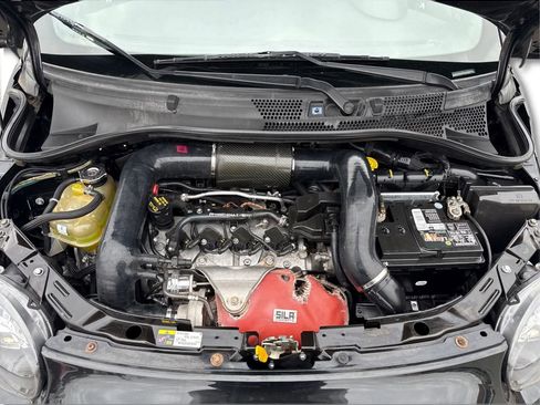 Used 2013 FIAT 500 Abarth w/ Comfort/Convenience Group image 11