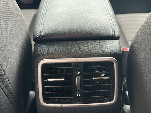 Used 2022 Kia Sportage LX w/ LX FWD Value Edition Package image 22