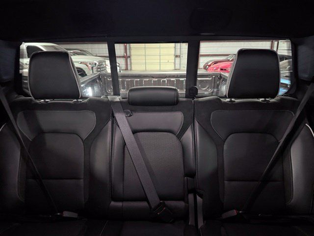 Used 2026 RAM 1500 Laramie AWD/4WD image 18