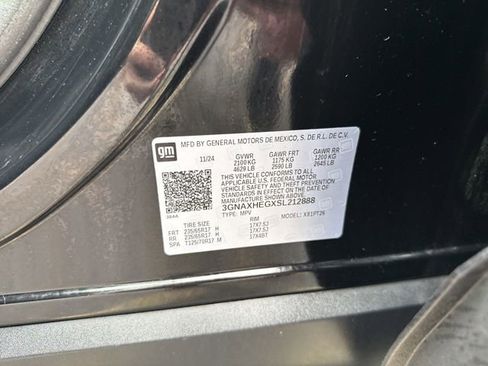 Used 2025 Chevrolet Equinox LT FWD image 25