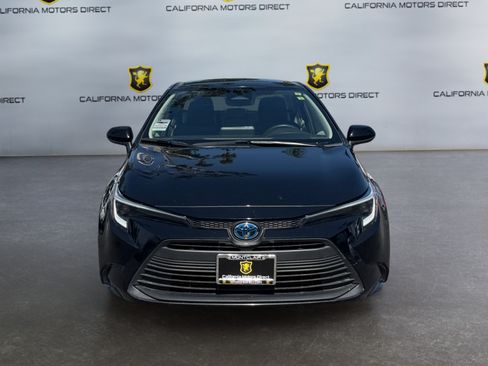 Used 2023 Toyota Corolla LE w/ LE Convenience Package FWD image 8