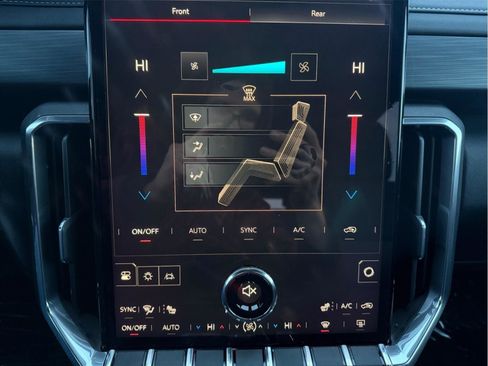 New 2026 GMC Acadia Elevation image 13