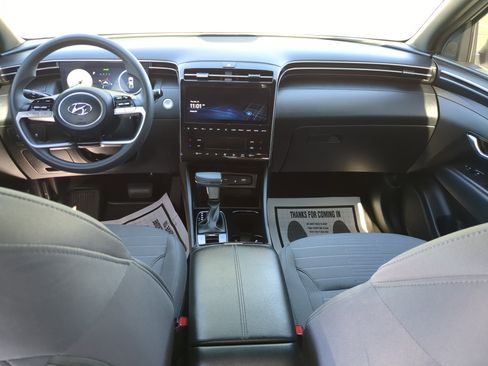 Used 2024 Hyundai Santa Cruz SEL w/ Activity Package image 12