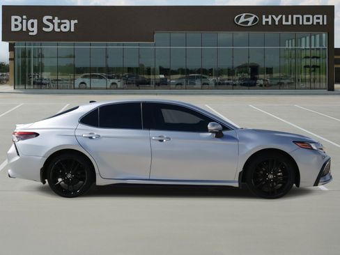 Used 2024 Toyota Camry XSE image 5