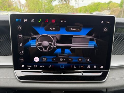 New 2026 Volkswagen Tiguan SE R-Line AWD/4WD image 18