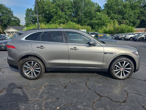 Used 2020 Jaguar F-PACE Prestige AWD/4WD image 4