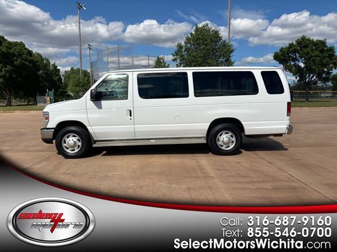 Used 2014 Ford E-350 and Econoline 350 XLT RWD image 1