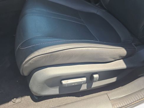 Used 2017 Honda Civic Touring image 27
