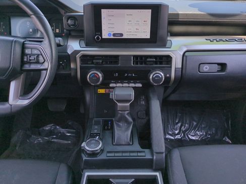 Used 2024 Toyota Tacoma SR5 image 21