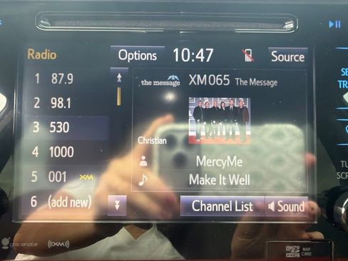 Used 2019 Toyota Tacoma TRD Sport w/ Technology Package RWD image 32
