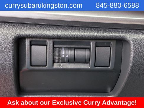 Used 2025 Subaru Impreza 2.0i AWD/4WD image 24