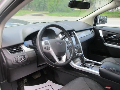 Used 2011 Ford Edge SEL w/ 201A Rapid Spec Order Code FWD image 11