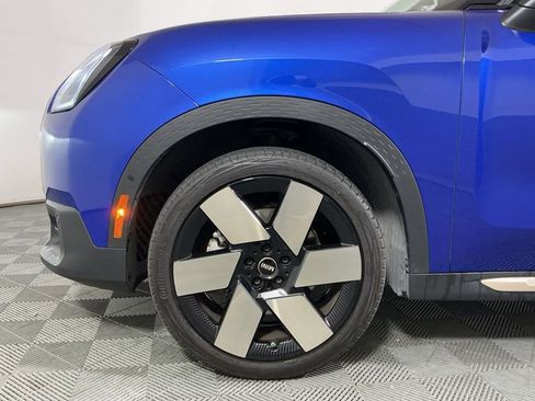 Certified 2025 MINI Cooper Countryman S image 8