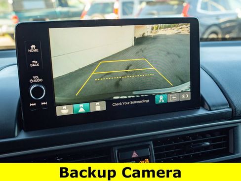 Used 2025 Honda Pilot EX-L image 11