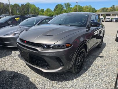 Used 2024 Dodge Hornet R/T w/ R/T Blacktop Package
