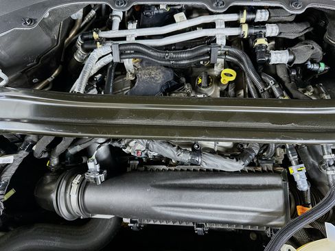 Used 2025 Ford Explorer Platinum w/ LUX Leather Package image 36