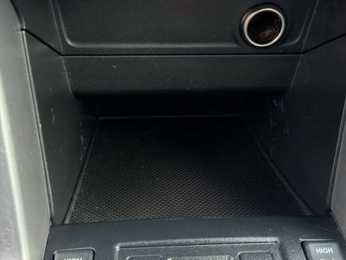 Used 2014 Subaru Forester 2.5i Premium w/ All-Weather Package image 32