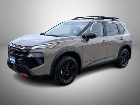 Certified 2025 Nissan Rogue SV AWD/4WD image 1