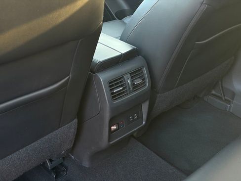 Certified 2023 Nissan Rogue SV w/ SV Premium Package image 27