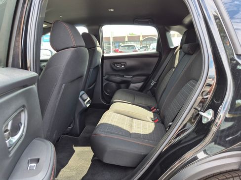 Used 2024 Honda HR-V Sport image 27