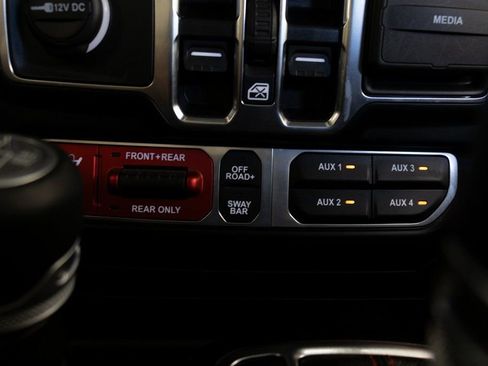 Used 2022 Jeep Wrangler Unlimited Rubicon w/ LED Lighting Group image 33