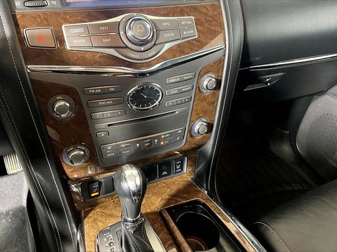 Used 2015 INFINITI QX80 Base image 26