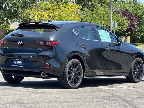 New 2026 MAZDA MAZDA3 Hatchback w/Premium Plus Pkg AWD/4WD image 4