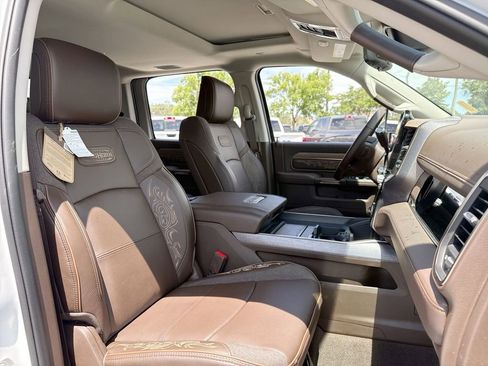 New 2026 RAM 2500 Limited AWD/4WD image 31