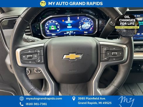 Used 2023 Chevrolet Silverado 1500 LT w/ Work Truck Package image 14