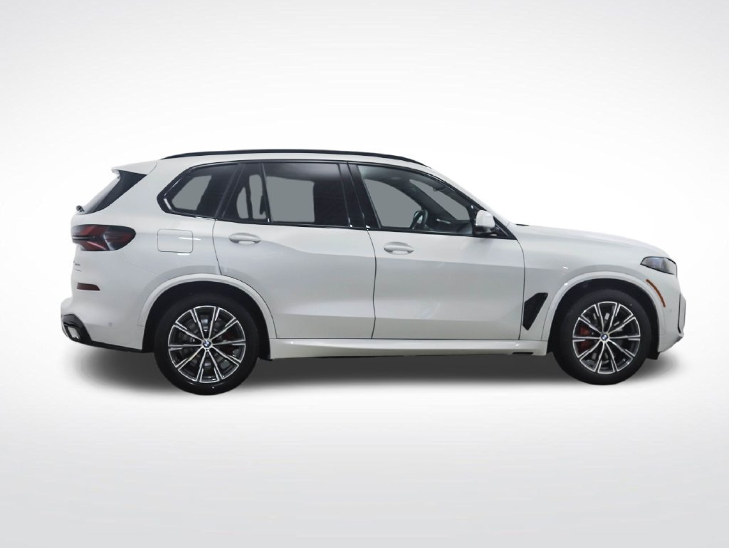 Used 2026 BMW X5 xDrive50e w/ Executive Package AWD/4WD image 6