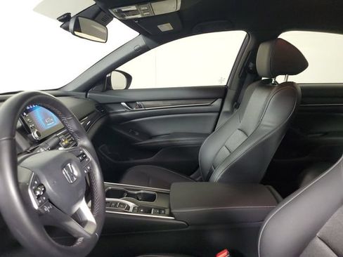 Used 2022 Honda Accord Sport image 21