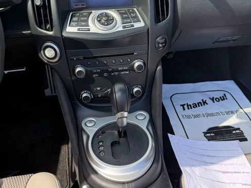 Used 2016 Nissan 370Z Touring Sport image 11