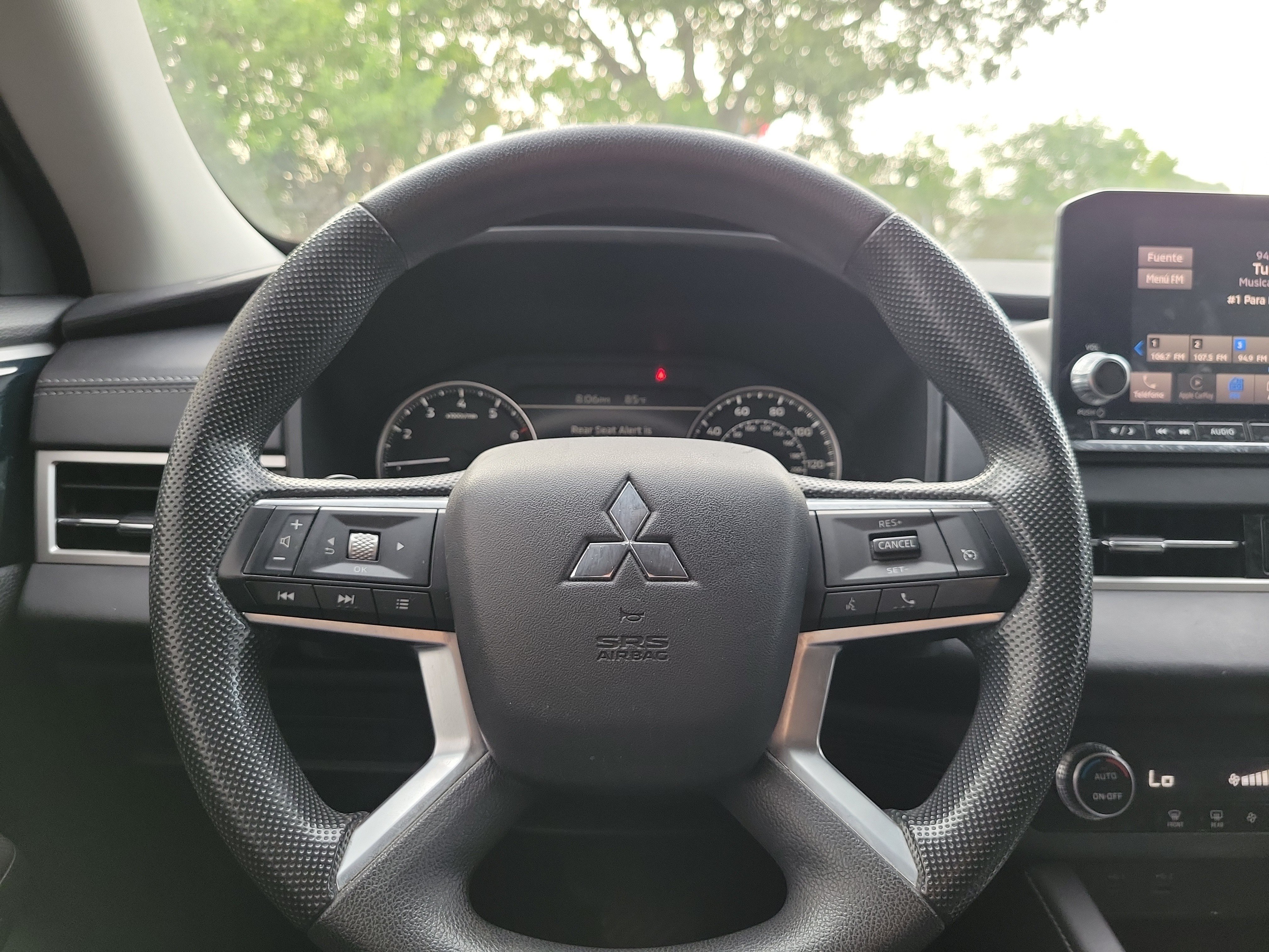 Used 2022 Mitsubishi Outlander ES FWD image 23