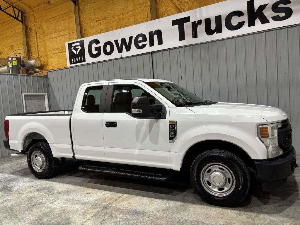 Used 2020 Ford F250 XL w/ Power Equipment Group RWD image 3