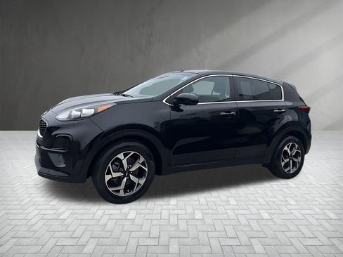 Used 2022 Kia Sportage LX image 5