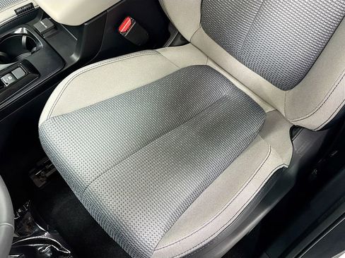 Certified 2026 Subaru Forester Premium image 18