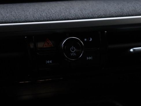 New 2026 Nissan Kicks SV w/ Cold Weather Package image 13