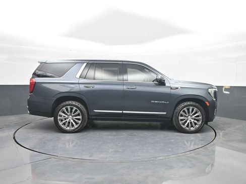 Used 2021 GMC Yukon Denali w/ Denali Premium Package RWD image 9